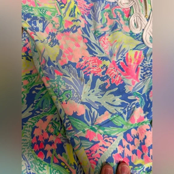 Lilly Pulitzer Mermaids Cove Popover - Size Small - Picture 2 of 3